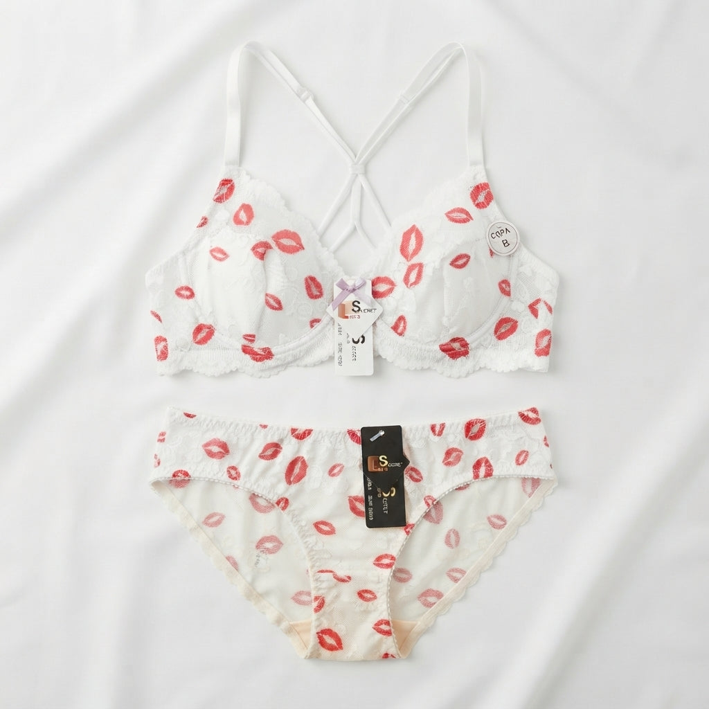 Kiss Print Lace Bra & Panty Set